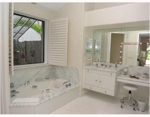 7535 Rexford Road Boca Raton, FL 33434 - Photo 12 of 16 Additional Photo