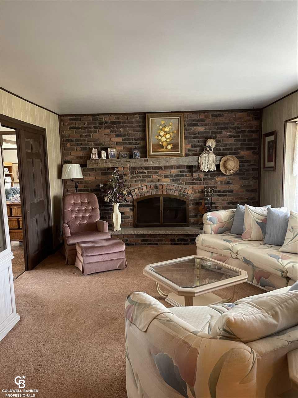 8270 Winn Road Yale, MI 48097 - Photo 27 of 82 Living Room