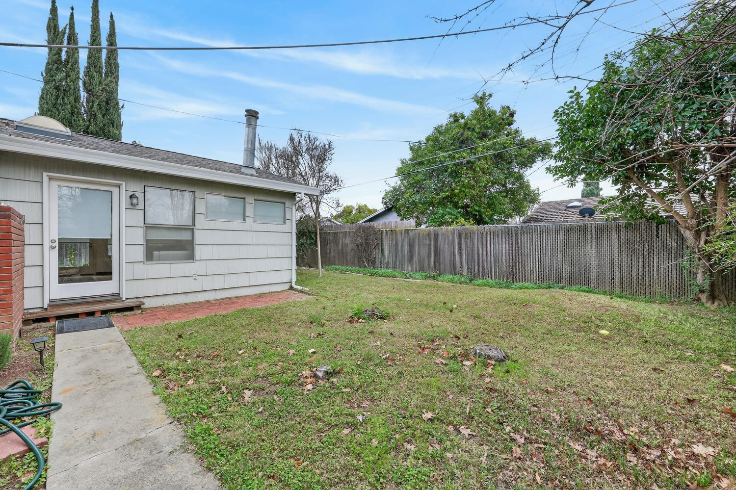 6430 Rexford Way Carmichael, CA 95608 - Photo 36 of 46