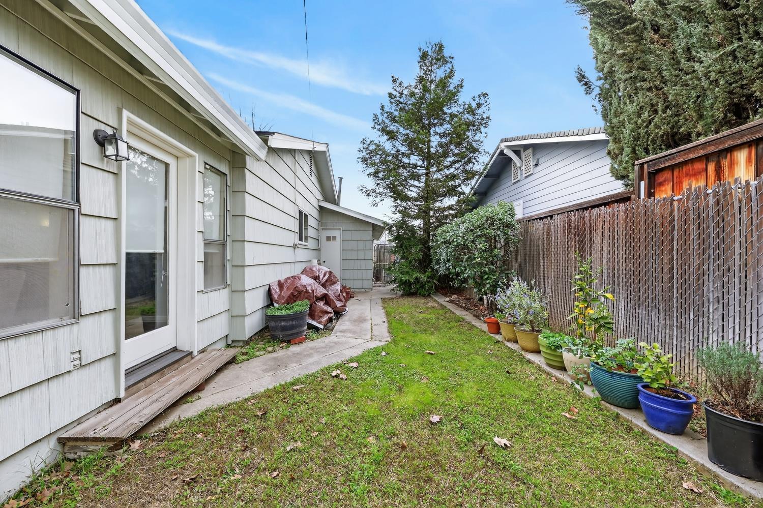 6430 Rexford Way Carmichael, CA 95608 - Photo 40 of 46