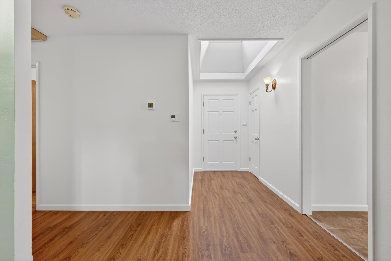 6430 Rexford Way Carmichael, CA 95608 - Photo 6 of 46