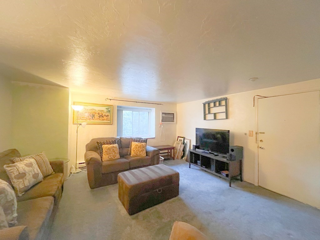 20 Erick Road, Unit 33 Mansfield, MA 02048 - Photo 4 of 12 Gallery Image 4