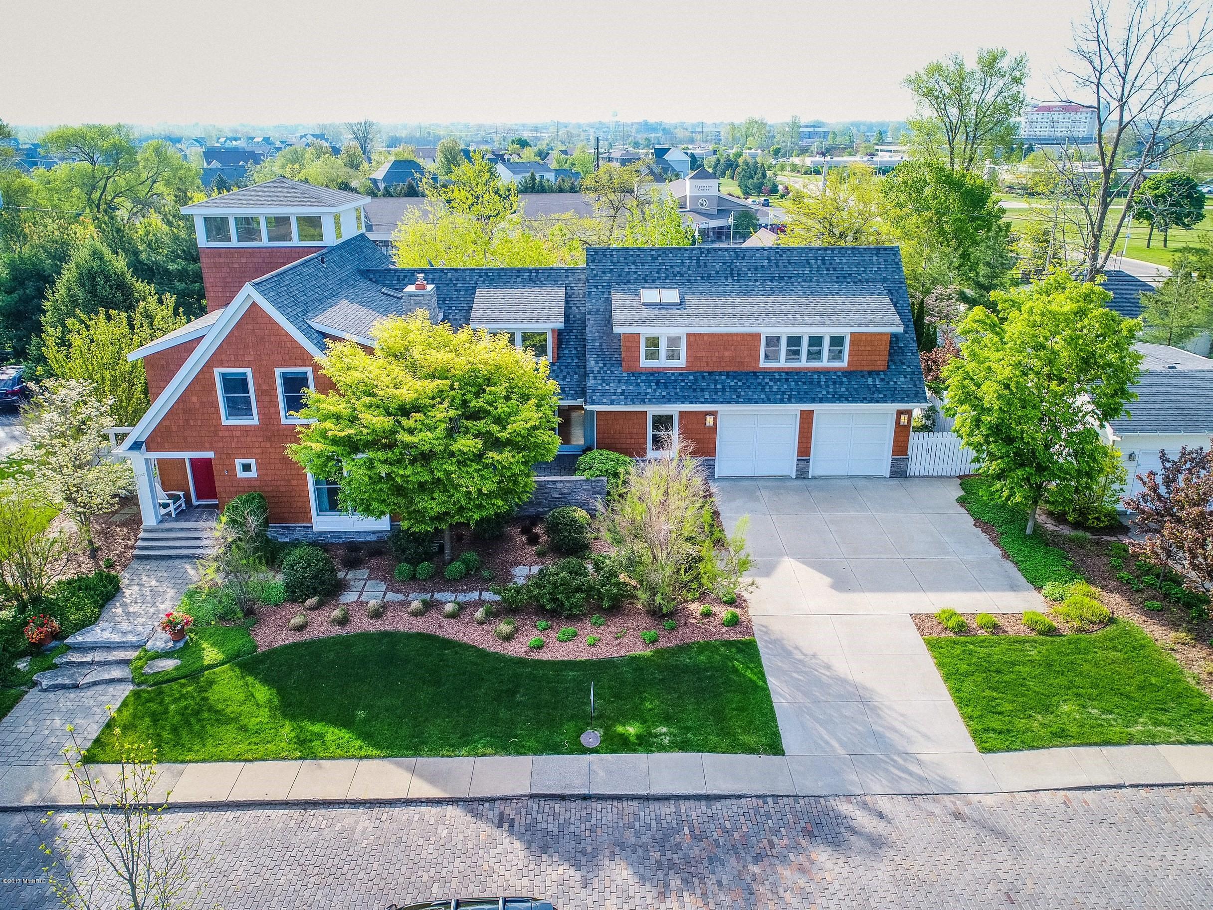 441 Ridgeway Street St. Joseph, MI 49085 - Photo 3 of 42 441