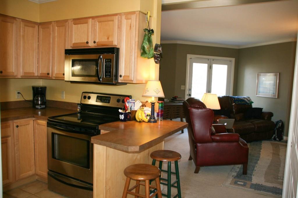 11 Back Cove Estates Road, Unit 11 Portland, ME 04103 - Photo 5 of 24 Photo