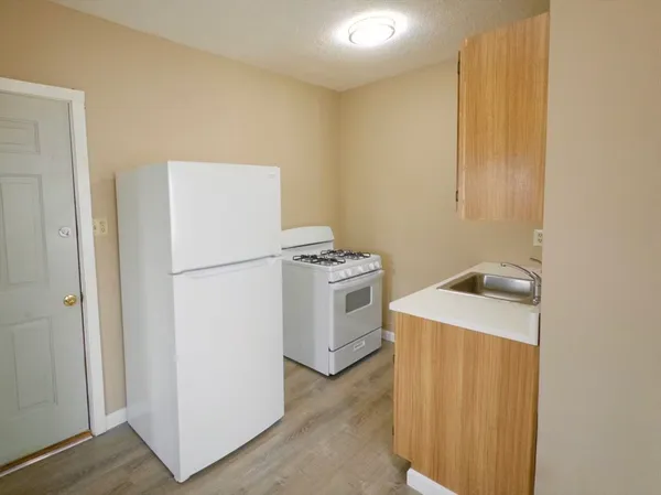 $1,750 | 25 Oakland Avenue, Unit 3F, Everett, MA 02149