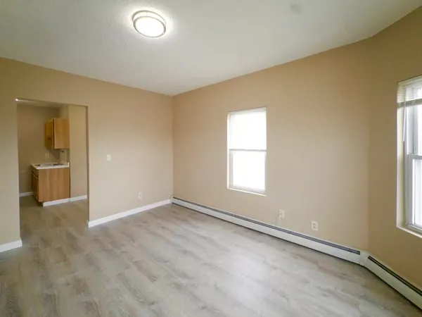 $1,750 | 25 Oakland Avenue, Unit 3F, Everett, MA 02149