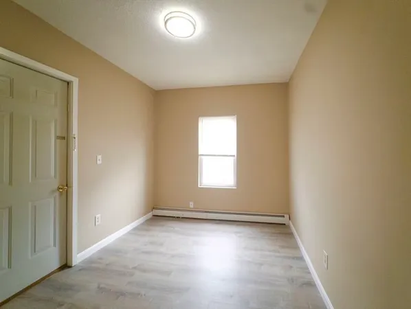 $1,750 | 25 Oakland Avenue, Unit 3F, Everett, MA 02149