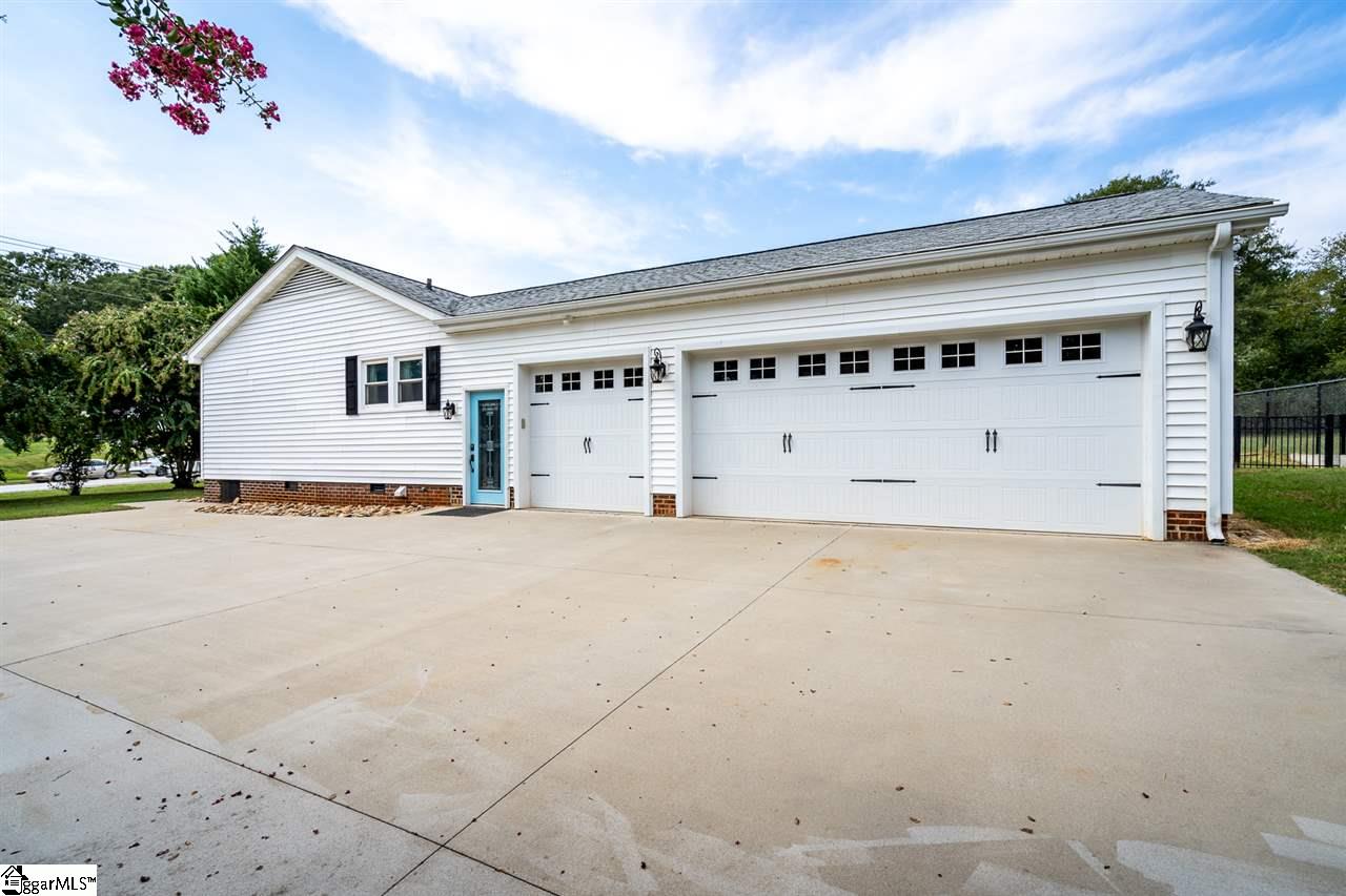 395 South 577 Greer, SC 29651 - Photo 28 of 35 Gallery Image 28