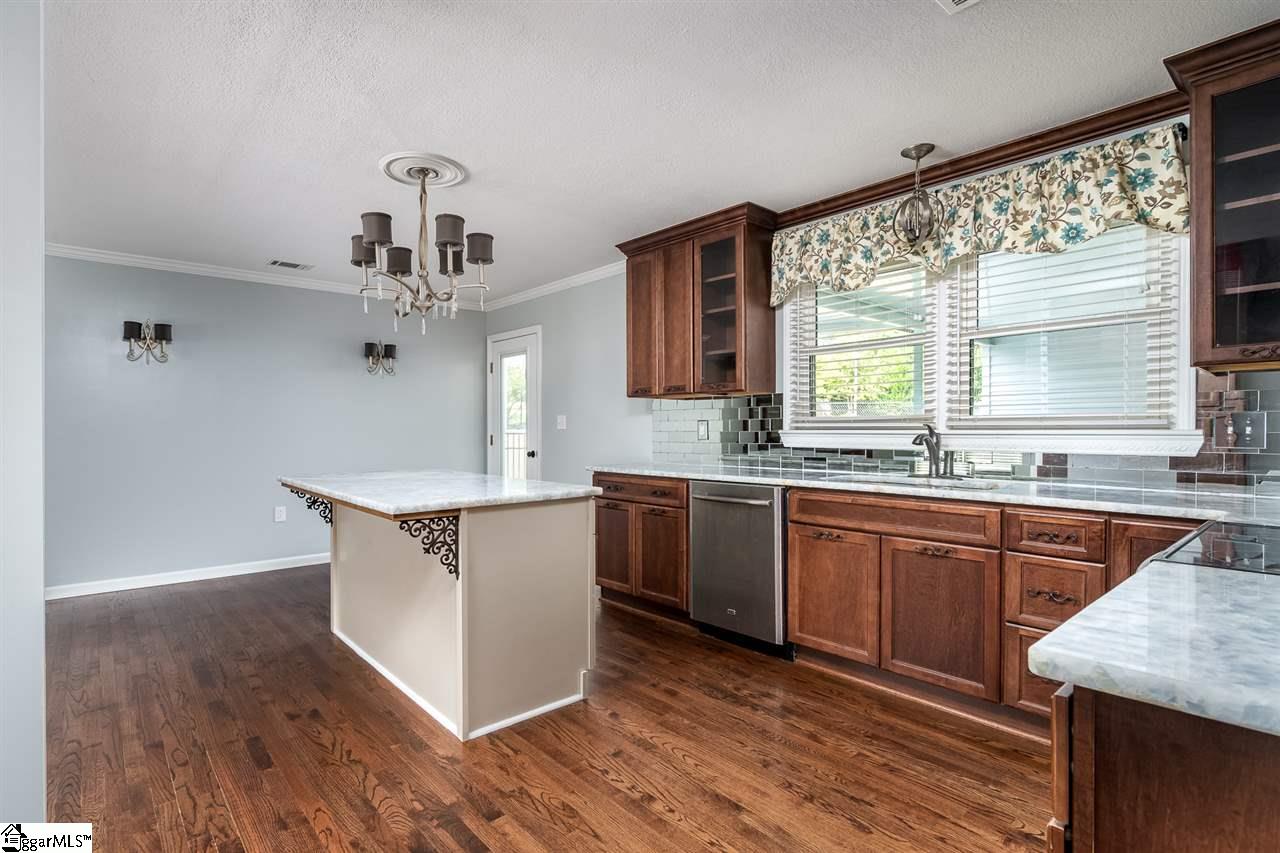 395 South 577 Greer, SC 29651 - Photo 10 of 35 Gallery Image 10