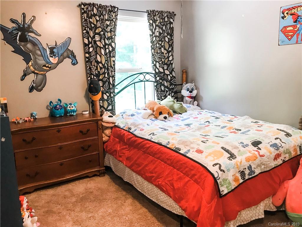 99 Pheasant Ridge Road Fairview, NC 28730 - Photo 23 of 31 Gallery Image 23