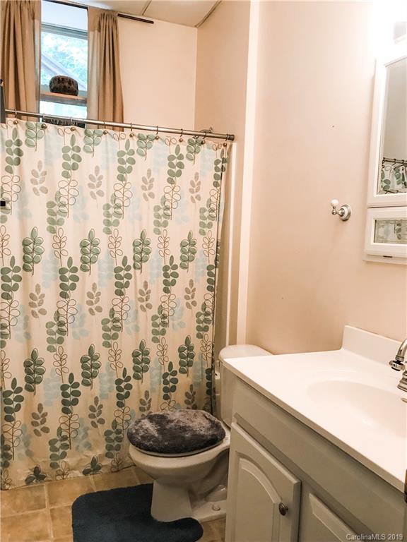 99 Pheasant Ridge Road Fairview, NC 28730 - Photo 24 of 31 Gallery Image 24