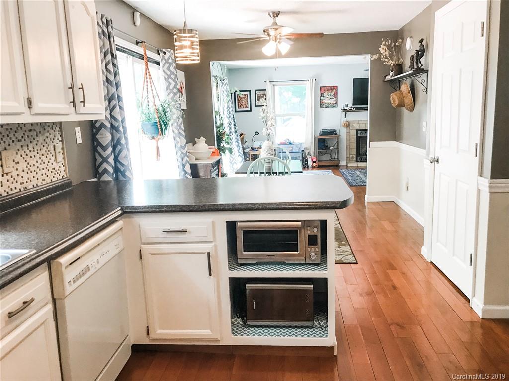 99 Pheasant Ridge Road Fairview, NC 28730 - Photo 10 of 31 Gallery Image 10