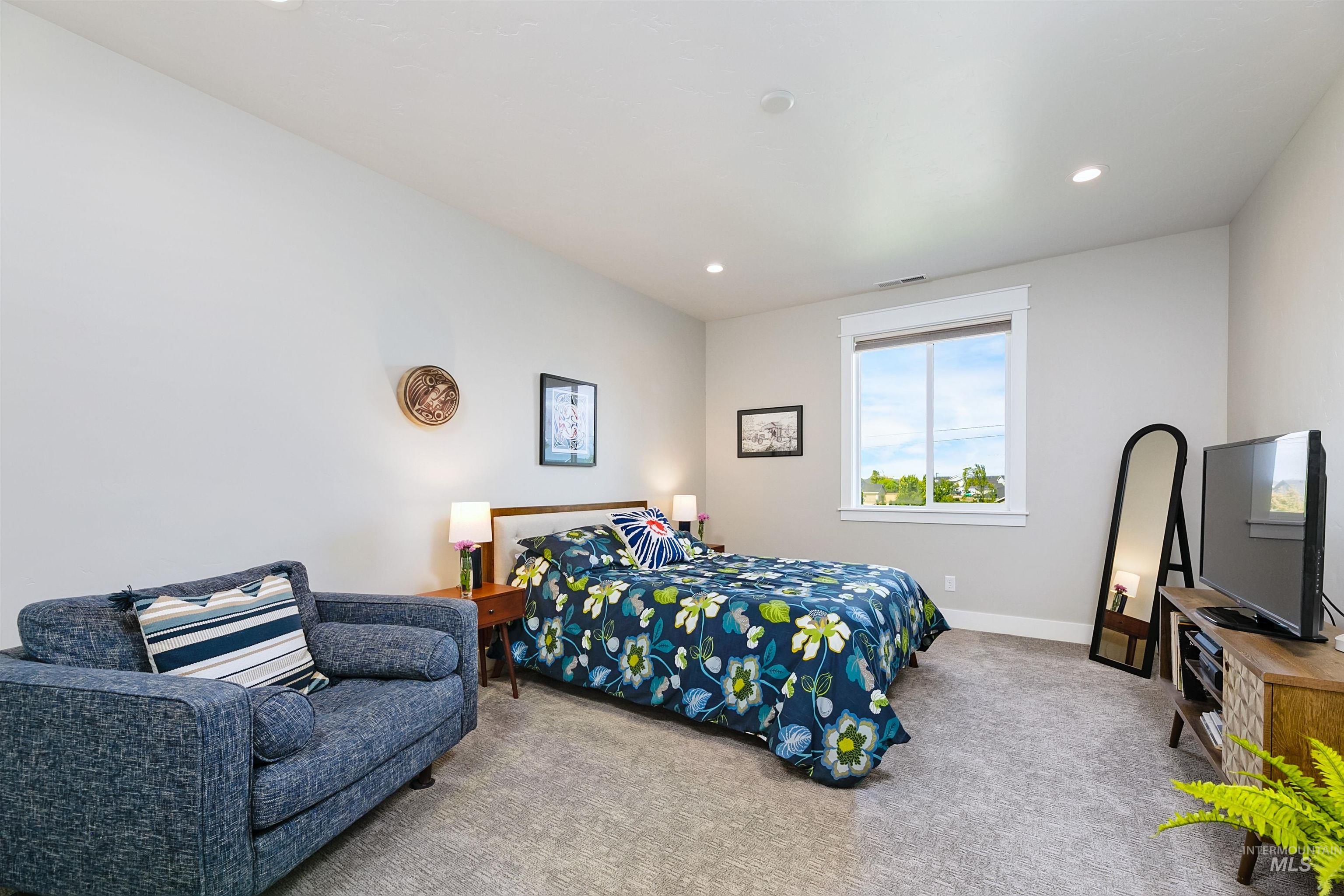 5463 North Exeter Way Meridian, ID 83646 - Photo 12 of 36