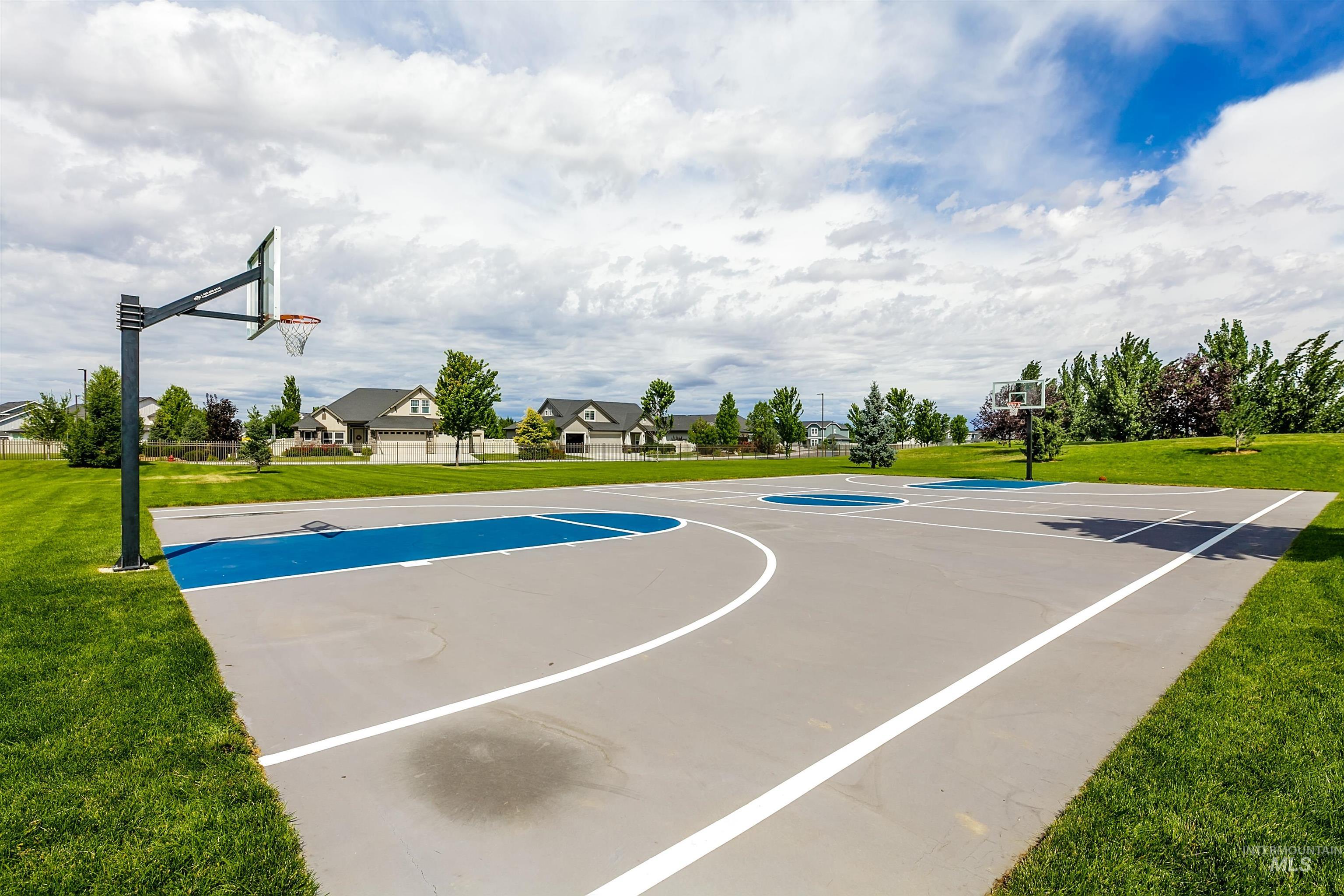 5463 North Exeter Way Meridian, ID 83646 - Photo 31 of 36