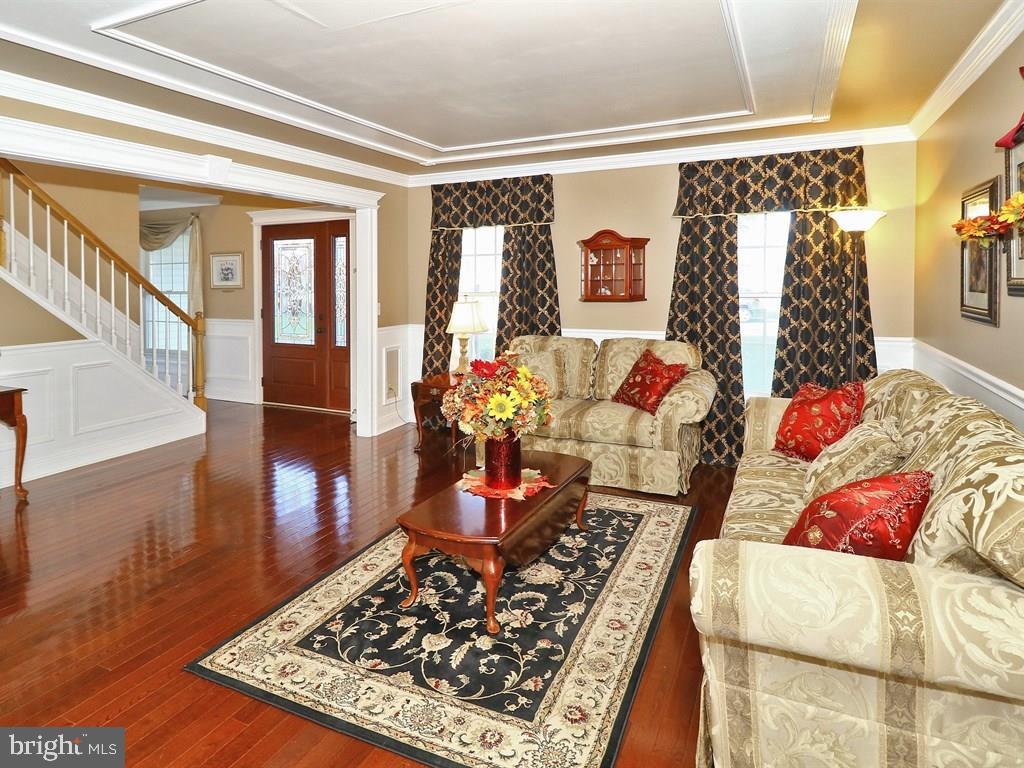 112 Gaff Road Manahawkin, NJ 08050 - Photo 8 of 32