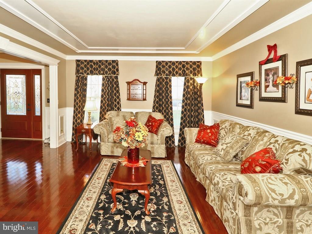 112 Gaff Road Manahawkin, NJ 08050 - Photo 9 of 32
