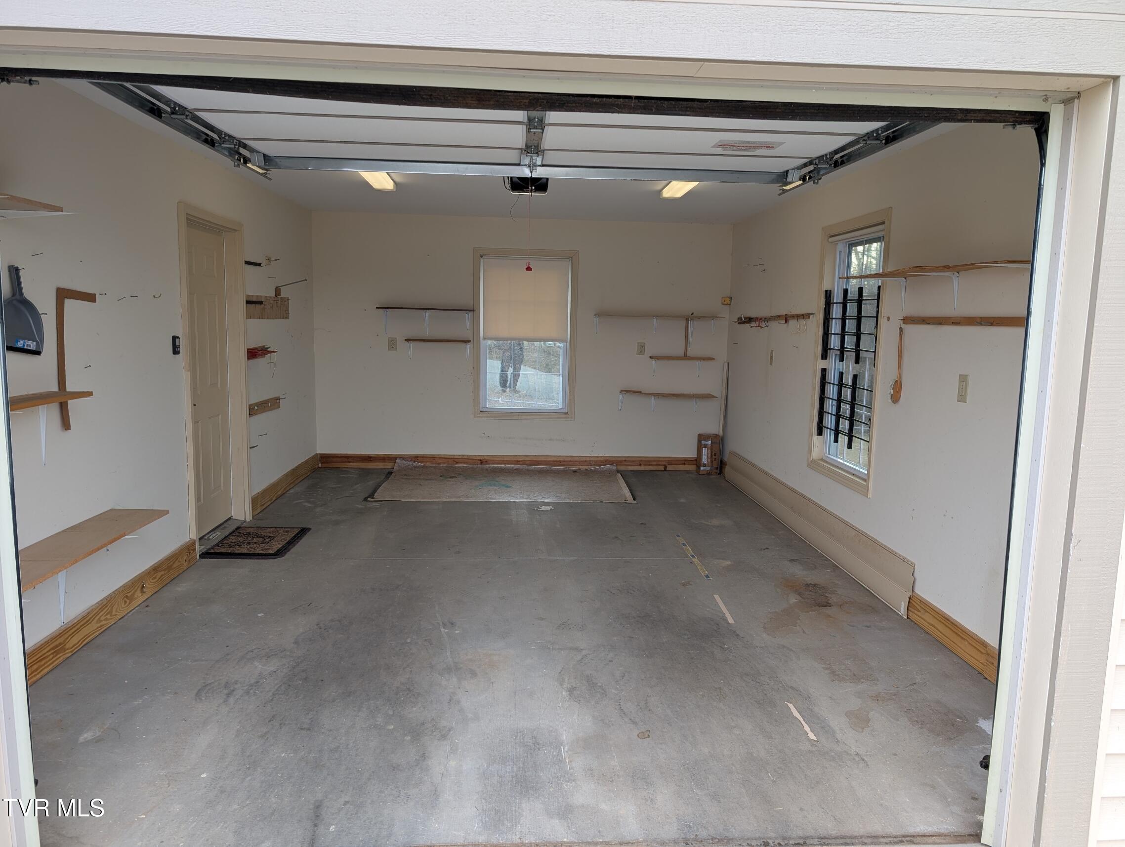 220 Crockett Timbers Limestone, TN 37681 - Photo 23 of 23 Spacious 1-car Garage