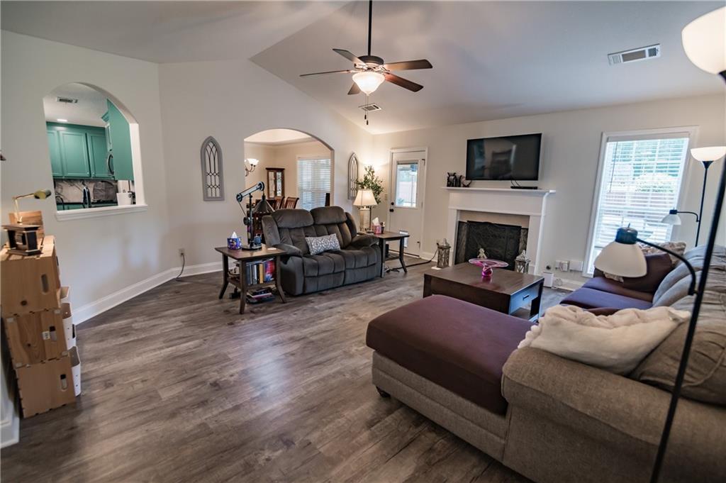 535 Embassy Walk Winder, GA 30680 - Photo 16 of 46