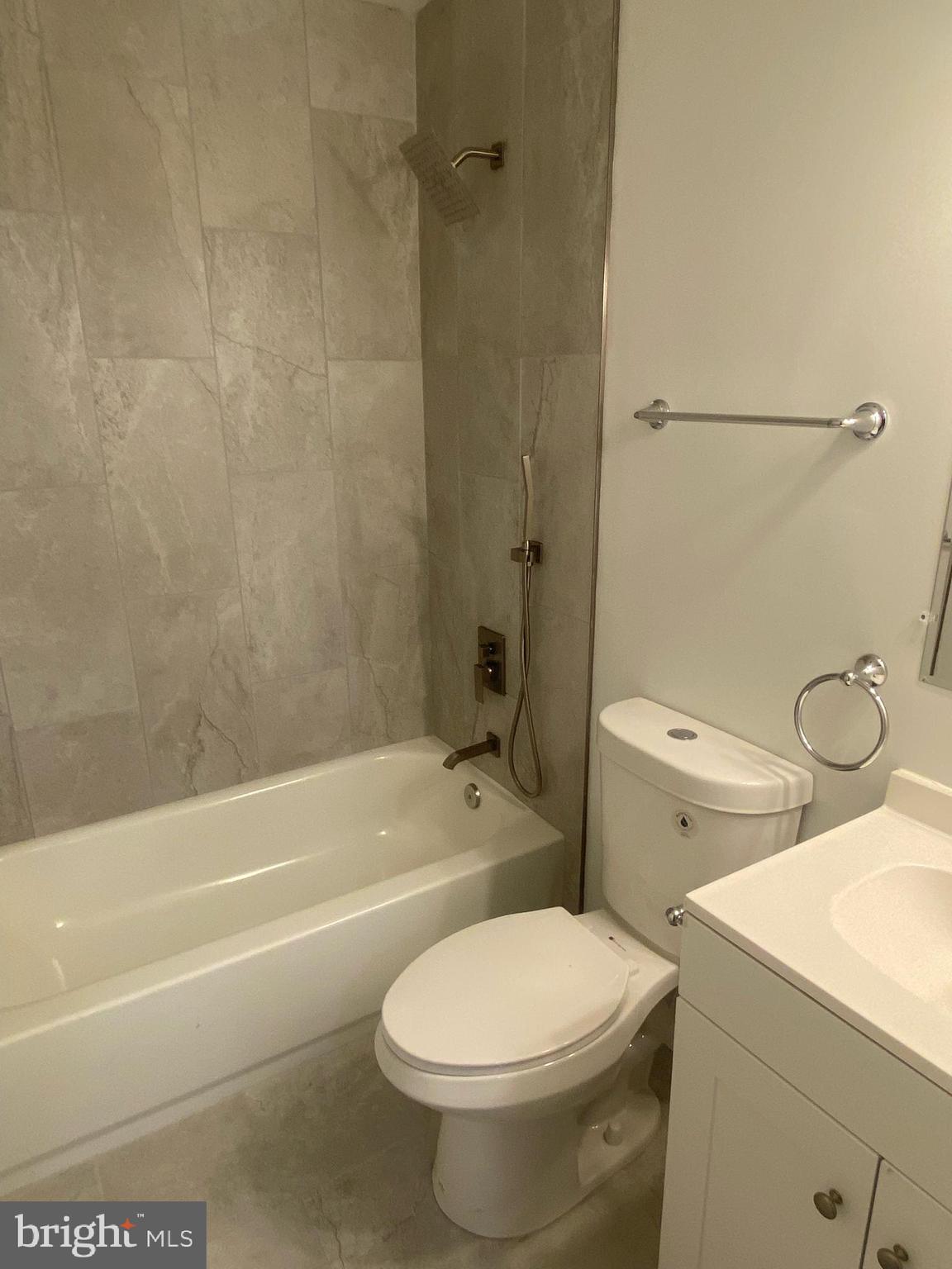 8211 Cagle Road Fort Washington, MD 20744 - Photo 13 of 49 Top floor hallway Bathroom