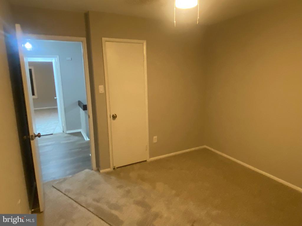 8211 Cagle Road Fort Washington, MD 20744 - Photo 17 of 49 Freshly painted walls & new ceiling fan