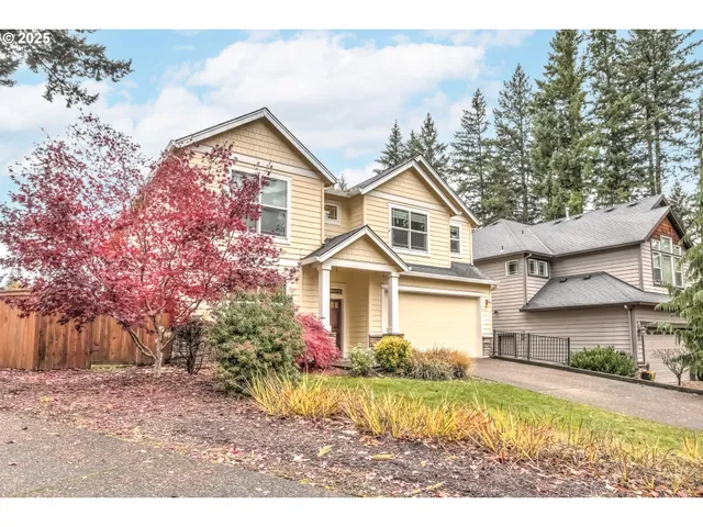 $760,000 | 17647 Hardenbrook Avenue, Sandy, OR 97055
