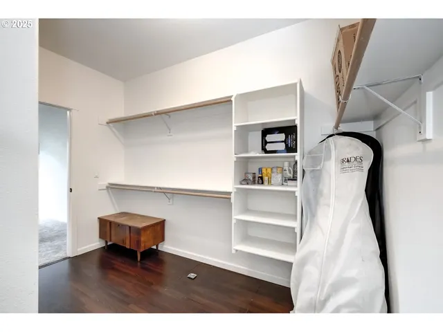 $760,000 | 17647 Hardenbrook Avenue, Sandy, OR 97055