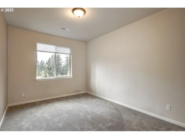 $760,000 | 17647 Hardenbrook Avenue, Sandy, OR 97055