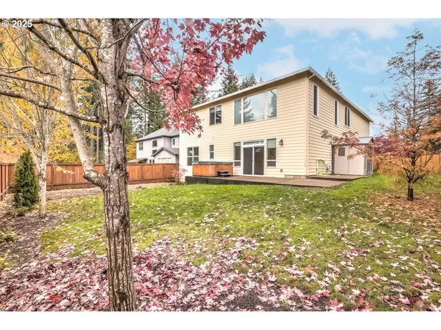 $760,000 | 17647 Hardenbrook Avenue, Sandy, OR 97055