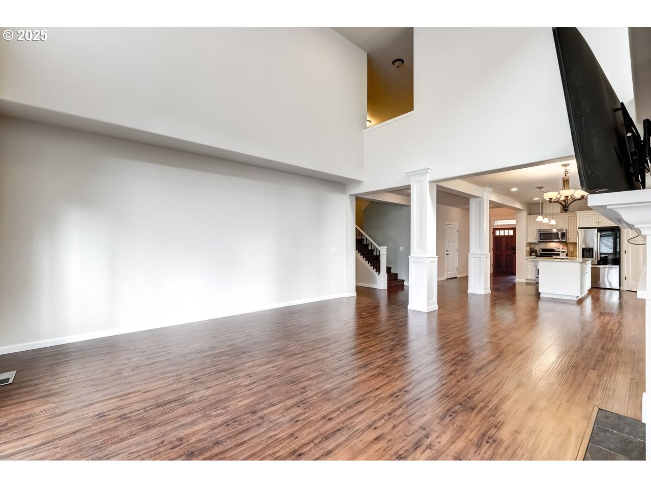 17647 Hardenbrook Avenue Sandy, OR 97055 - Photo 8 of 39 a view interior of the house