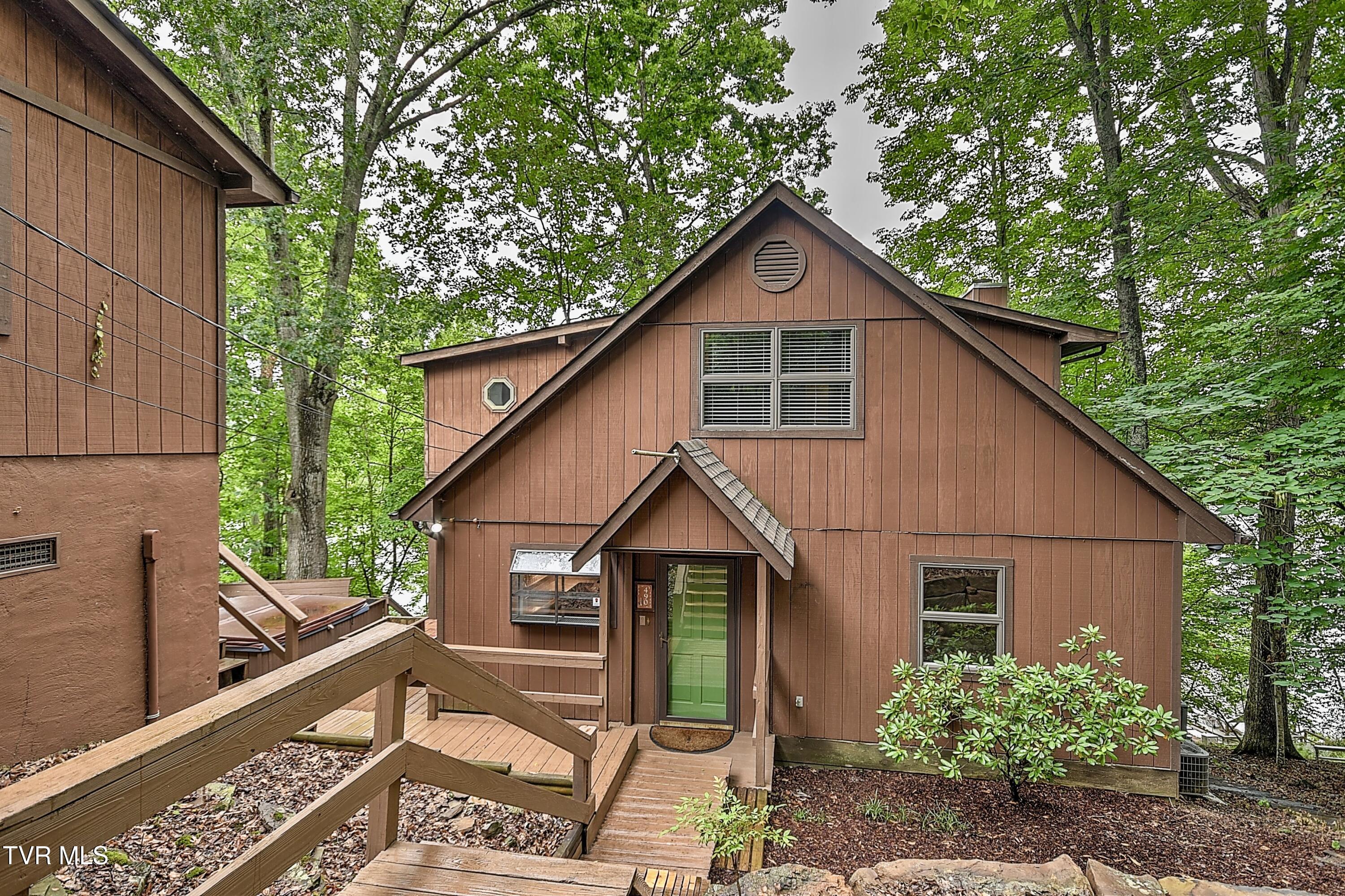490 Hideaway Farm Road Piney Flats, TN 37686 - Photo 1 of 102 HIDEAWAY FARM RD