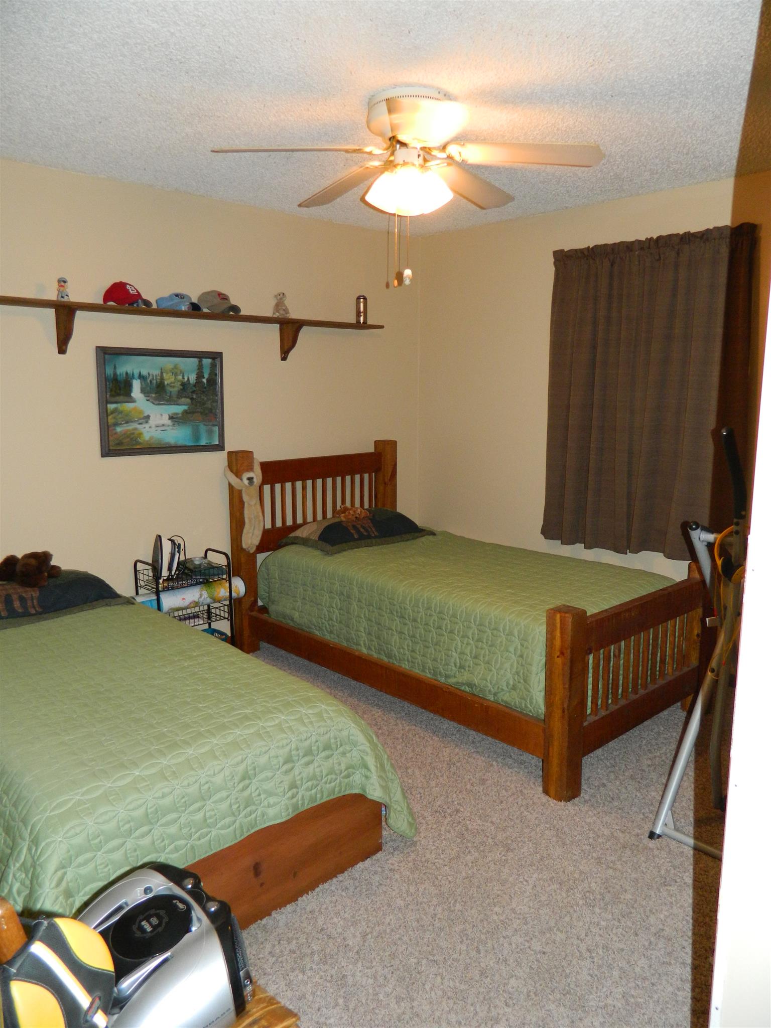 2053 Lake Road Greenbrier, TN 37073 - Photo 14 of 20 a room with a bed furniture and a window