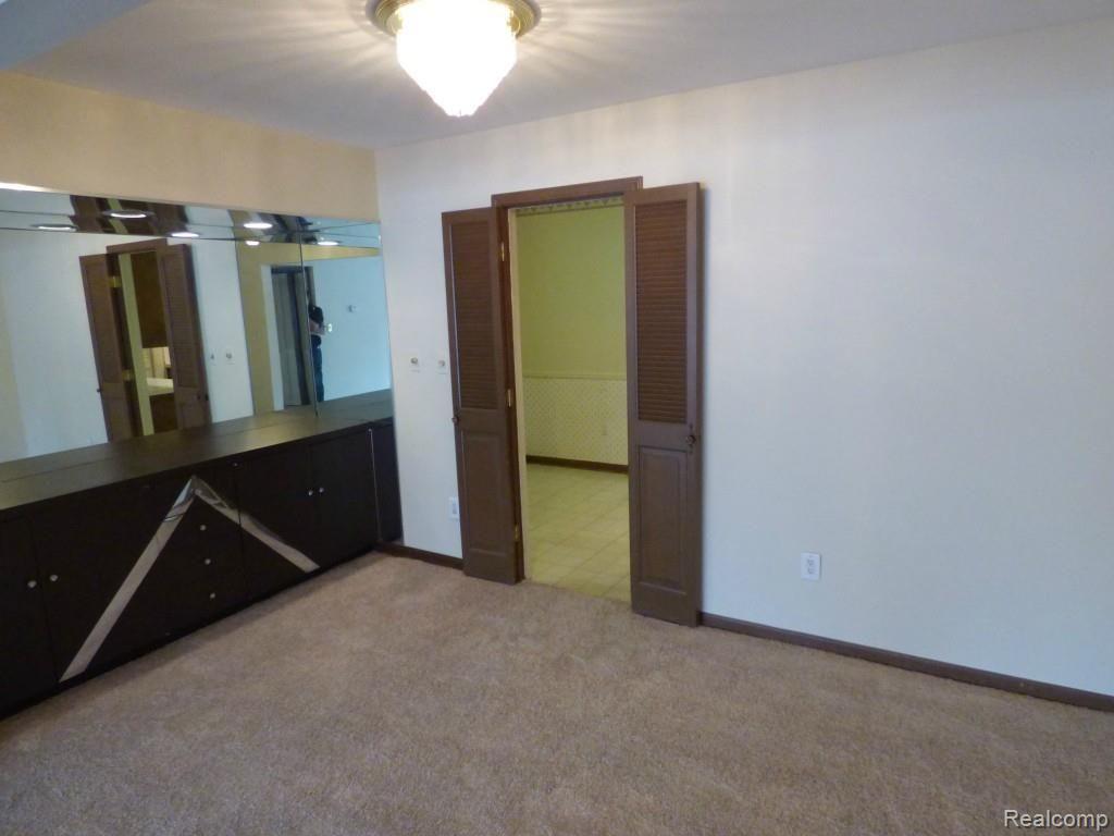 25720 Southfield Road, Unit 102 Southfield, MI 48075 - Photo 15 of 39