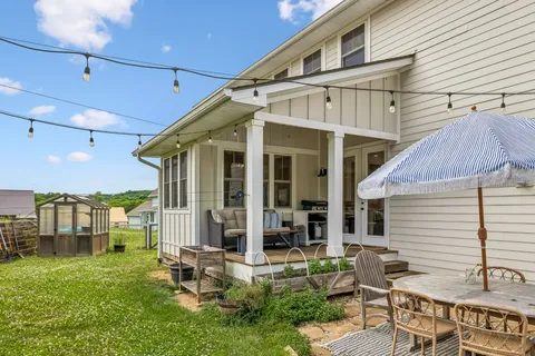 $900,000 | 1765 Theta Pike, Columbia, TN 38401