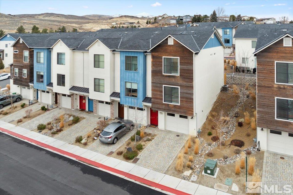 545 Logan Jacob Lane Reno, NV 89503 - Photo 3 of 28 Photo 3