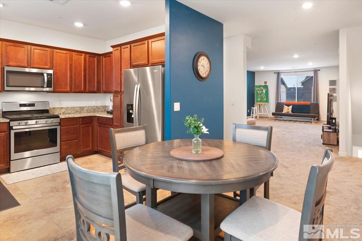 545 Logan Jacob Lane Reno, NV 89503 - Photo 9 of 28 Photo 9