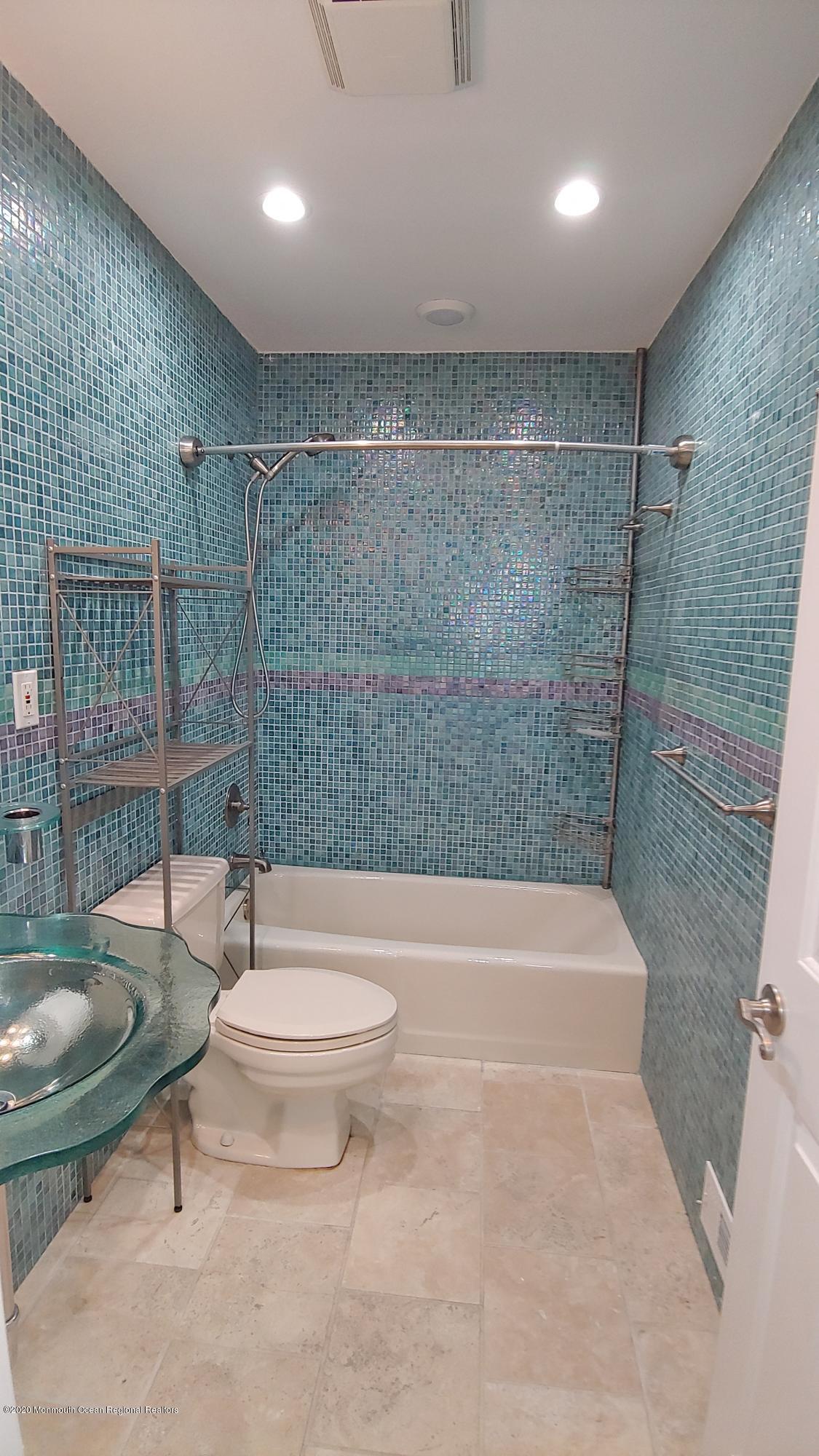 336 Lacey Road, Unit 36 Forked River, NJ 08731 - Photo 16 of 45 0411201051a