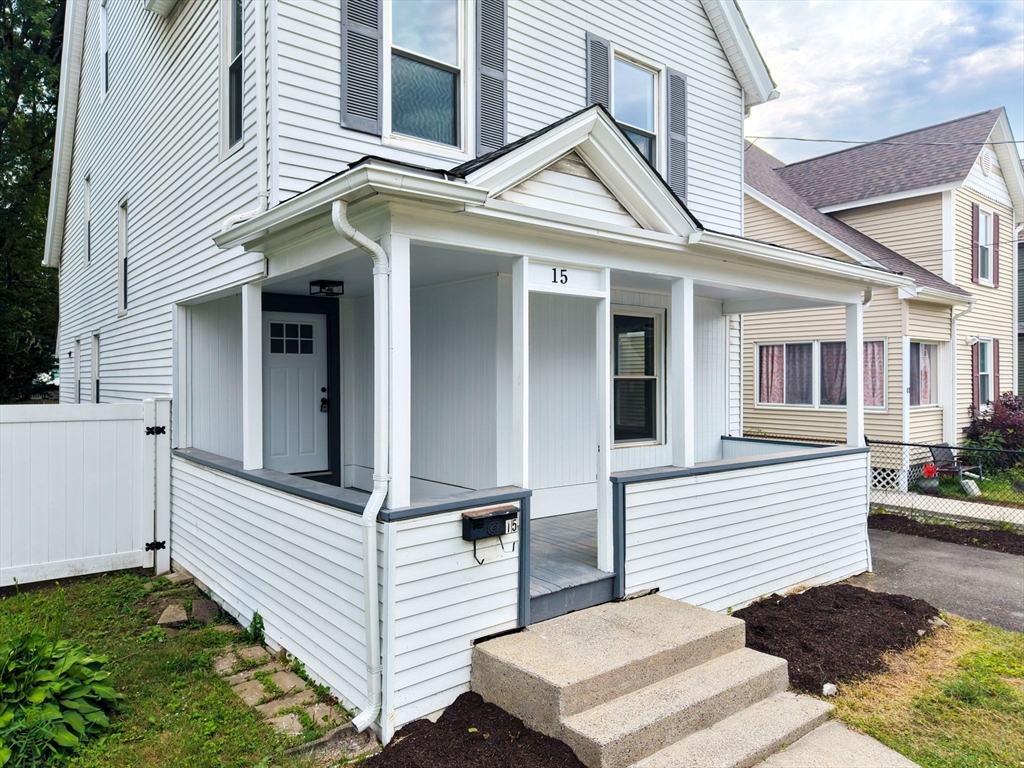 15 Myrtle Avenue Holyoke, MA 01040 - Photo 1 of 42
