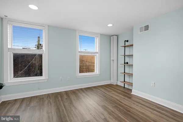 $2,575 | 1201 Union Avenue, Baltimore, MD 21211