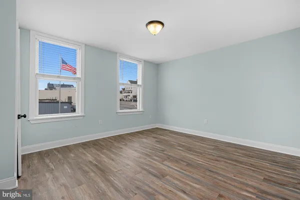 $2,575 | 1201 Union Avenue, Baltimore, MD 21211