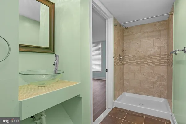 $2,575 | 1201 Union Avenue, Baltimore, MD 21211