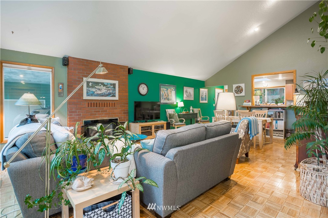 4816 Fir Tree Way Bellingham, WA 98229 - Photo 3 of 25 Gallery Image 3