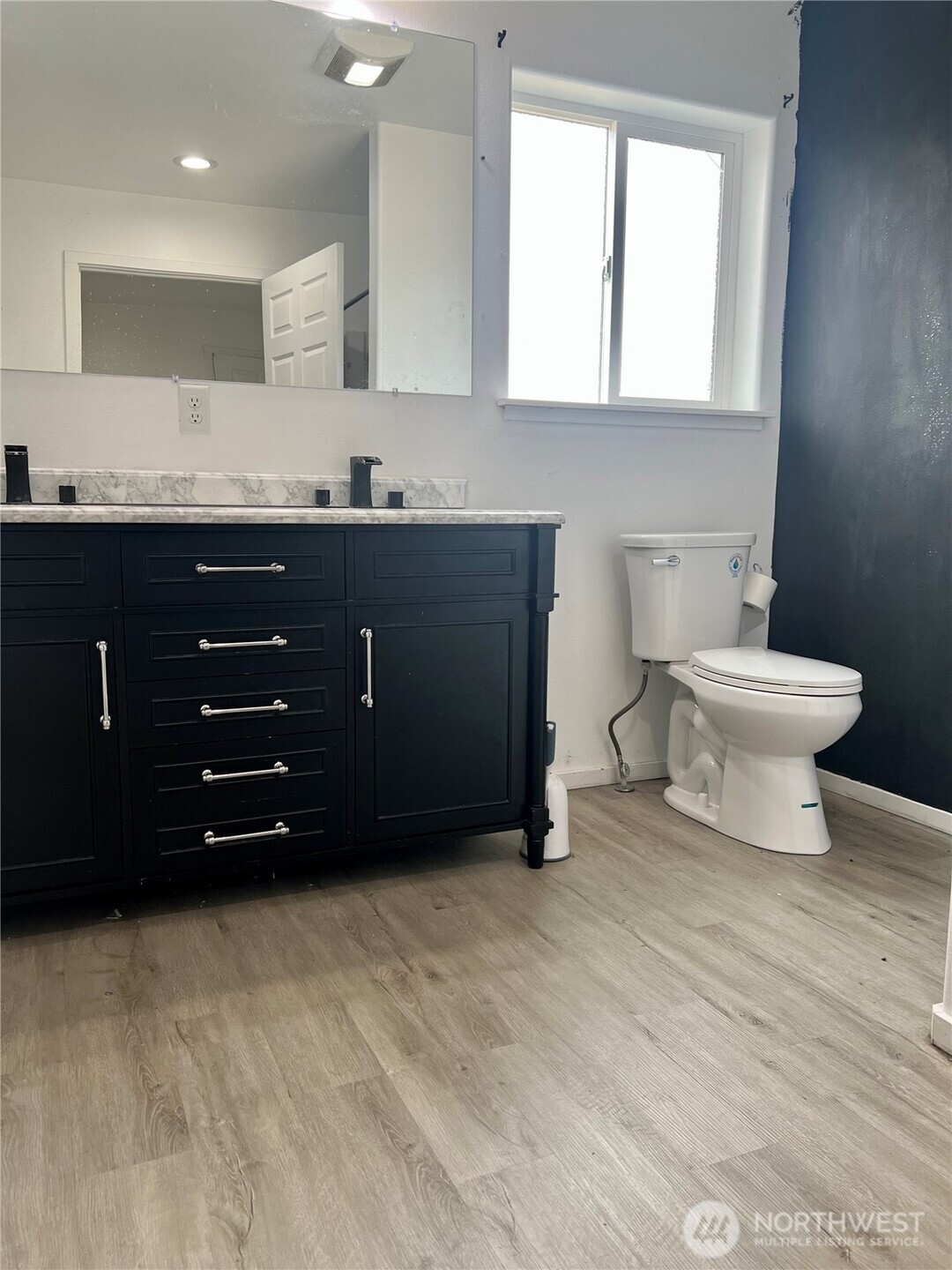 38 Miller Road Omak, WA 98841 - Photo 12 of 29 a bathroom with a sink and a toilet