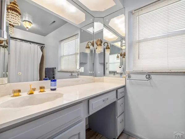 $238,000 | 916 Belleview Avenue, La Junta, CO 81050