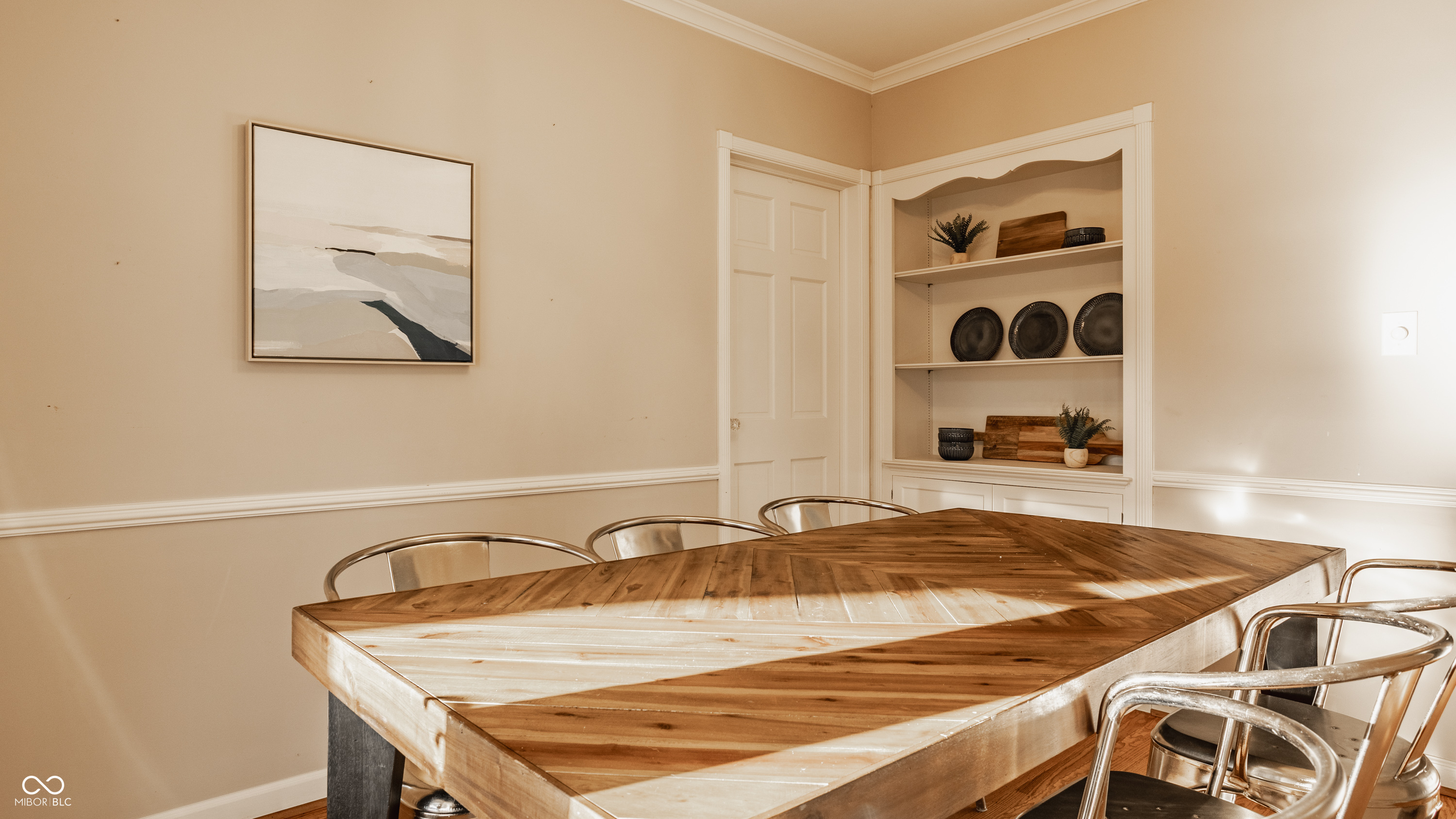 7021 Warwick Road Indianapolis, IN 46220 - Photo 13 of 35