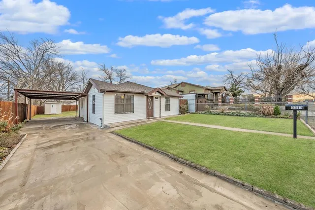 a view of house with outdoor space