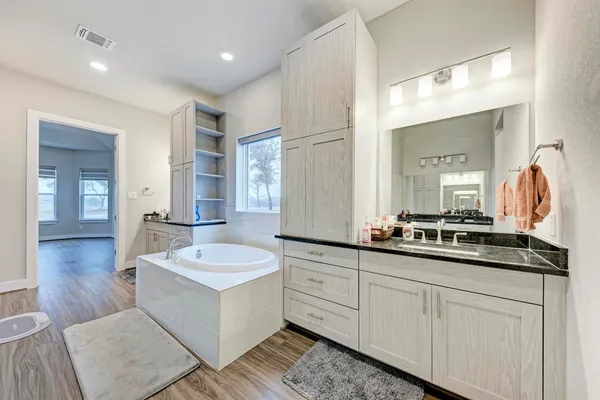 $4,900 | 92 Sierra Mosca Trail, Liberty Hill, TX 78642