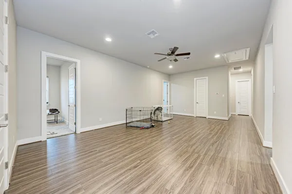 $4,900 | 92 Sierra Mosca Trail, Liberty Hill, TX 78642