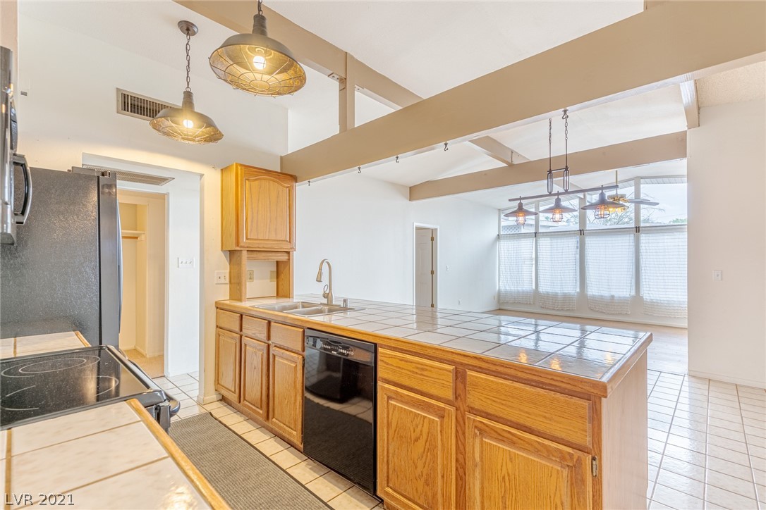 6309 Rassler Avenue Las Vegas, NV 89107 - Photo 12 of 45