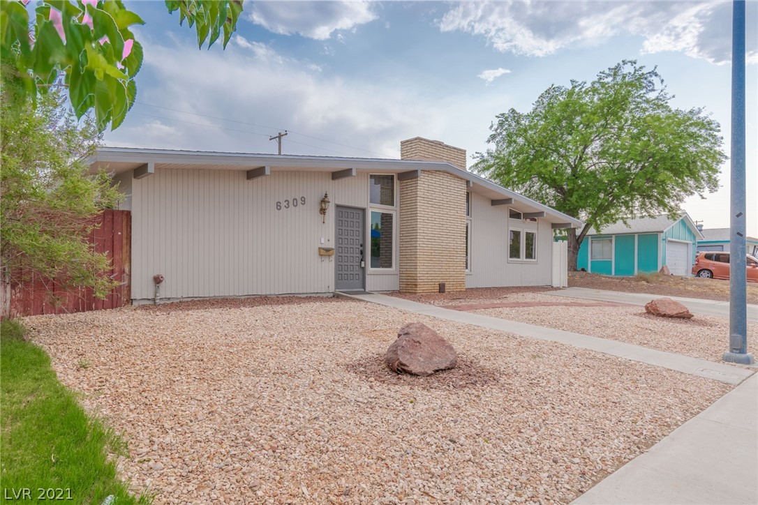 6309 Rassler Avenue Las Vegas, NV 89107 - Photo 3 of 45