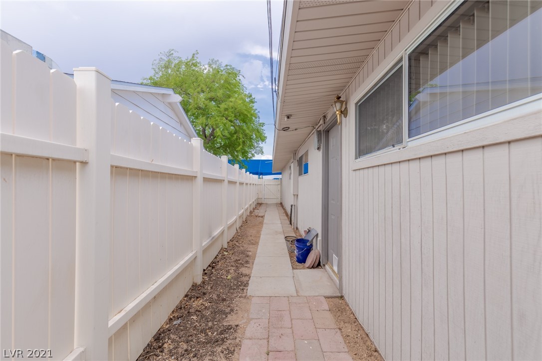 6309 Rassler Avenue Las Vegas, NV 89107 - Photo 43 of 45